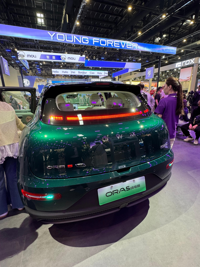 شبكة السيارات الصينية &ndash; أورا ORA 5 موديل 2026: سيارة بثلاثة أنظمة دفع (بنزين وهجين وكهرباء) مع LiDAR و226 حصان… قادمة إلى السعودية والخليج قريبًا