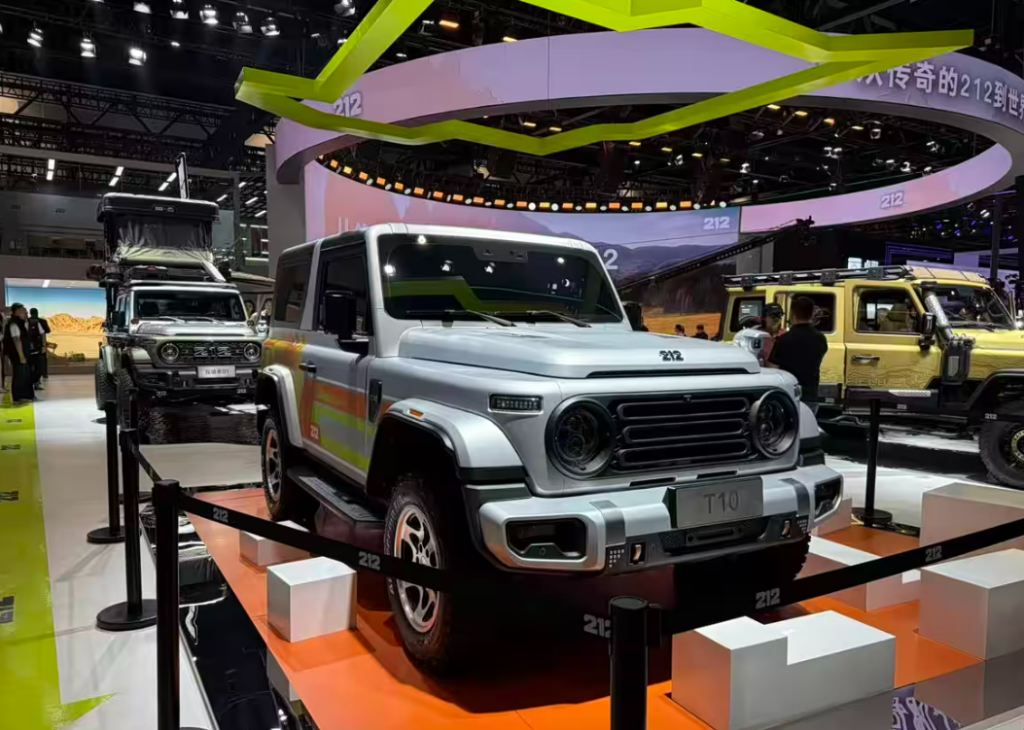شبكة السيارات الصينية &ndash; علامة 212 تعيد تعريف سيارات الأوف رود في معرض بكين 2026: إطلاق T01 الجديد ونسخة الديزل Longfeng وSUV متوسطة وT10 المكشوفة وبيك أب “تانجينغزهي 01” بمنصة احترافية