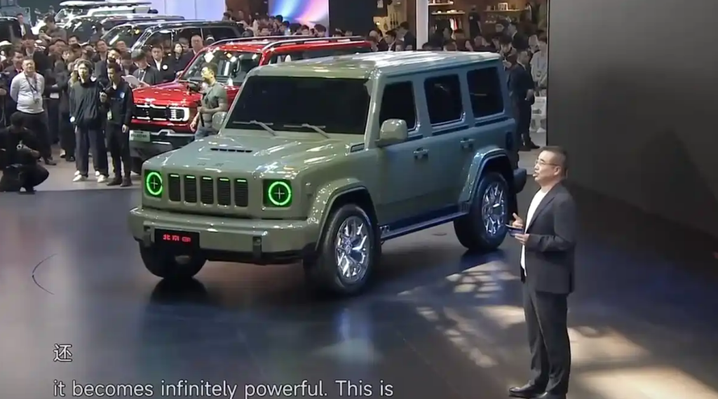 شبكة السيارات الصينية &ndash; بايك تفجر مفاجآت معرض بكين 2026: Bj81 تبدأ من 103 ألف ريال وBJ40 EREV طويل المدى وسيارة سيتي هنتر الفاخرة.