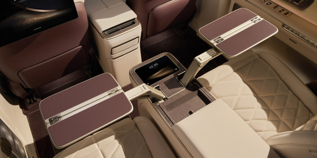 نيو ES9 : أكبر وأقوى SUV كهربائية فاخرة من NIO تعيد تعريف القمة… 697 حصان، بنية 900V، وذكاء يقود المنافسة ضد الألمان 46 شبكة السيارات الصينية – نيو ES9 : أكبر وأقوى SUV كهربائية فاخرة من NIO تعيد تعريف القمة… 697 حصان، بنية 900V، وذكاء يقود المنافسة ضد الألمان