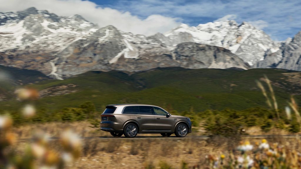 شبكة السيارات الصينية &ndash; لي أوتو L9 2026 الجديدة تنطلق رسميًا: أول SUV عائلية فاخرة في الصين بتعليق نشط 800V وشاسيه كامل بالتحكم الإلكتروني ومدى يتجاوز 1650 كم