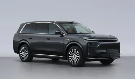 SUV صينية فاخرة بطول 5.3 متر وتقنيات هواوي الكاملة.. الكشف عن Yijing X9 الجديدة بليدار 896 خط وHarmonySpace 6 قبل إطلاقها الرسمي