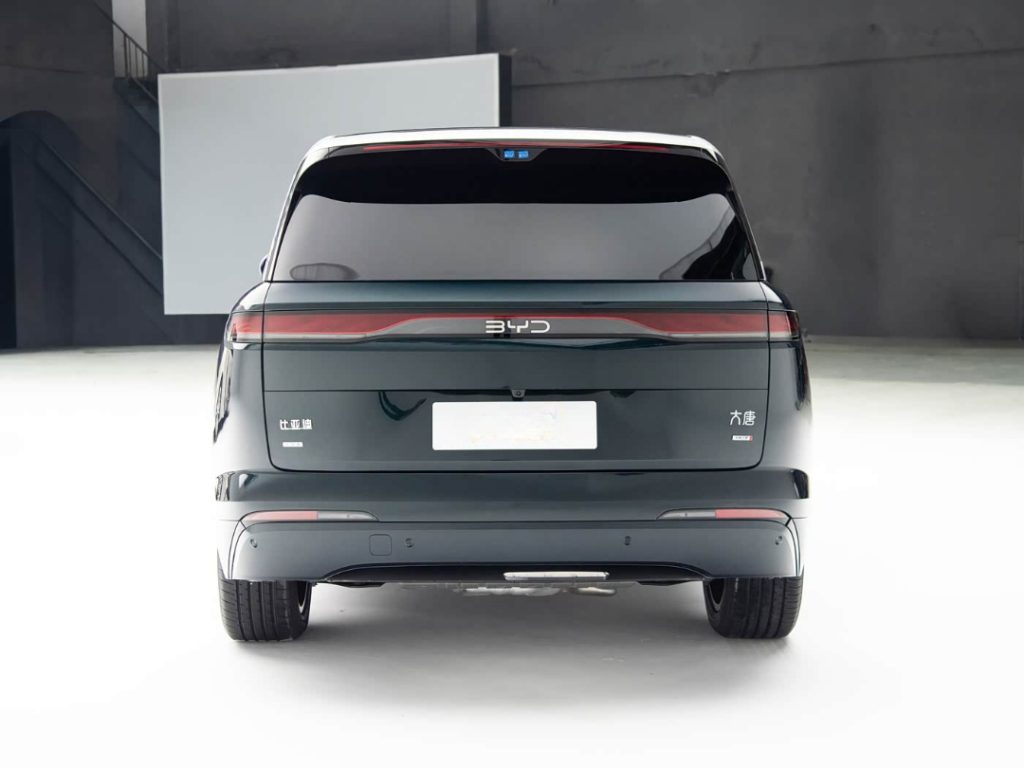 شبكة السيارات الصينية &ndash; بي واي دي جريت تانغ EV الجديدة 2026 تنطلق رسميًا: مدى يصل إلى 950 كم وقوة 795 حصانًا وتقنيات فاخرة بأسعار تبدأ من 125 ألف ريال