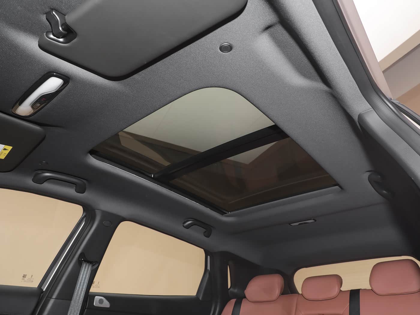 فئات وأسعار شانجان Uni-S 2027 الجديدة بالسعودية 7 شبكة السيارات الصينية – فئات وأسعار شانجان Uni-S 2027 الجديدة بالسعودية