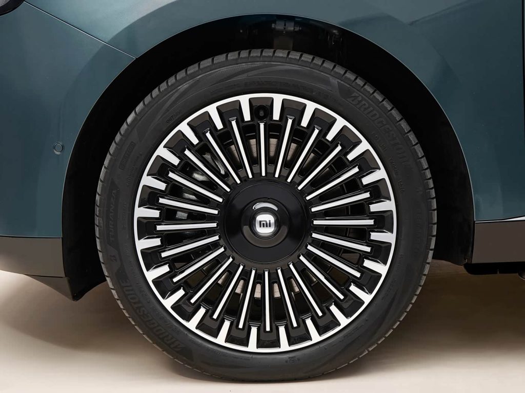 شاومي تقلب سوق الـSUV العائلية بـSkyNomad N70 وN90: مقاعد تدور 180 درجة ومدى 1,705 كم وأسعار تبدأ من 144 ألف ريال في الصين 13 شبكة السيارات الصينية – شاومي تقلب سوق الـSUV العائلية بـSkyNomad N70 وN90: مقاعد تدور 180 درجة ومدى 1,705 كم وأسعار تبدأ من 144 ألف ريال في الصين