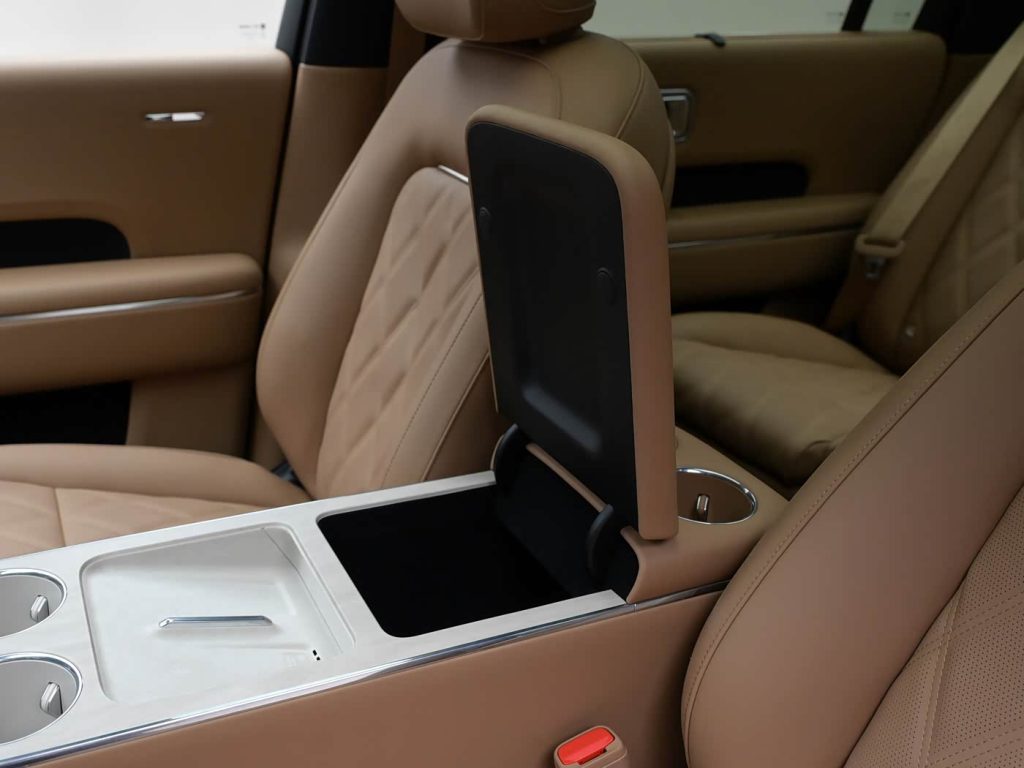 شاومي تقلب سوق الـSUV العائلية بـSkyNomad N70 وN90: مقاعد تدور 180 درجة ومدى 1,705 كم وأسعار تبدأ من 144 ألف ريال في الصين 34 شبكة السيارات الصينية – شاومي تقلب سوق الـSUV العائلية بـSkyNomad N70 وN90: مقاعد تدور 180 درجة ومدى 1,705 كم وأسعار تبدأ من 144 ألف ريال في الصين