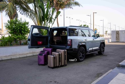 دينزا B8 2027 وسعة التخزين بالصندوق الخلفي
