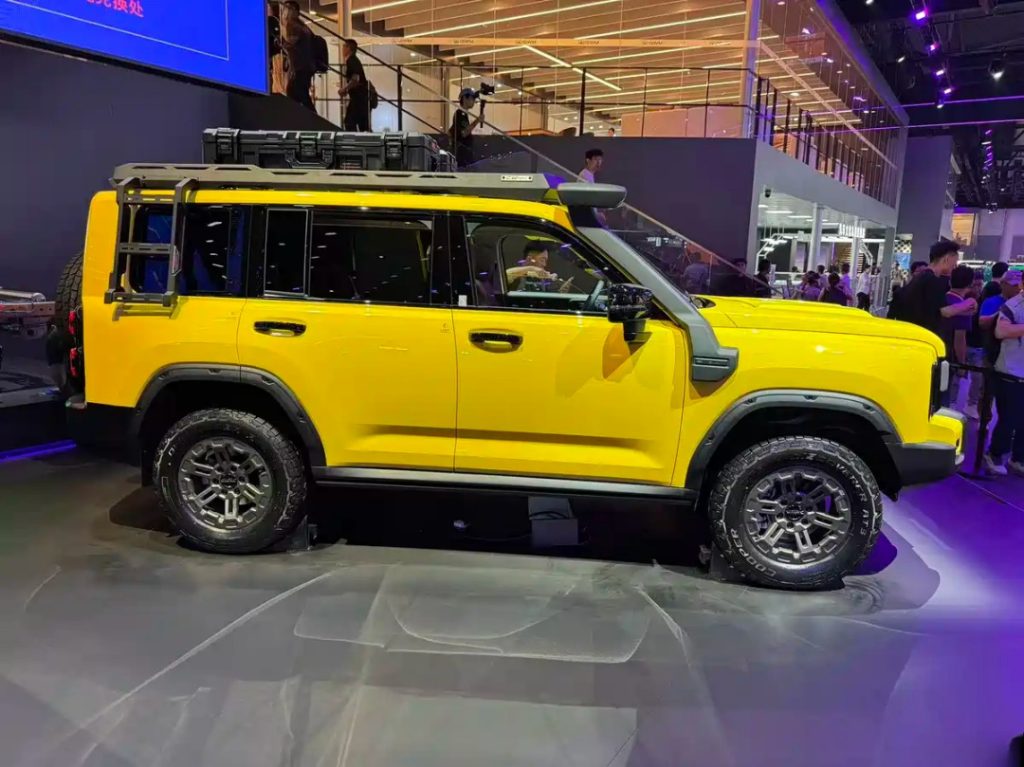 معرض تشنغدو: مواصفات Haval H9 الجديدة بسنوركل وتجيهزات بر 5 شبكة السيارات الصينية – معرض تشنغدو: مواصفات Haval H9 الجديدة بسنوركل وتجيهزات بر