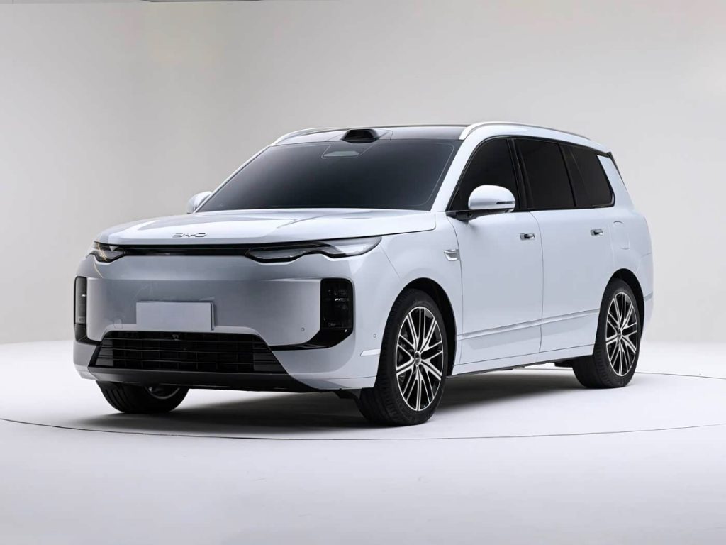 بي واي دي Sealion 08 تكشف مقصورتها رسميًا: SUV رائدة بـ6 مقاعد ومدى كهربائي 900 كم وإطلاقها في أغسطس
