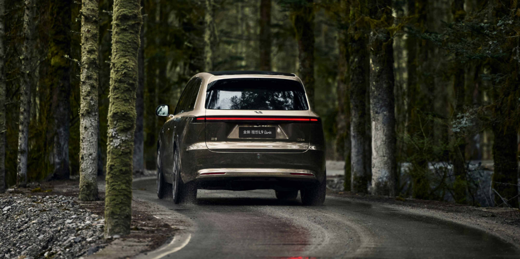 مبيعات لي أوتو Li Auto في يوليو 2026 تبلغ 30,468 سيارة.. L9 تتجاوز 300 ألف والإجمالي يصل إلى 1.76 مليون 3 شبكة السيارات الصينية – مبيعات لي أوتو Li Auto في يوليو 2026 تبلغ 30,468 سيارة.. L9 تتجاوز 300 ألف والإجمالي يصل إلى 1.76 مليون