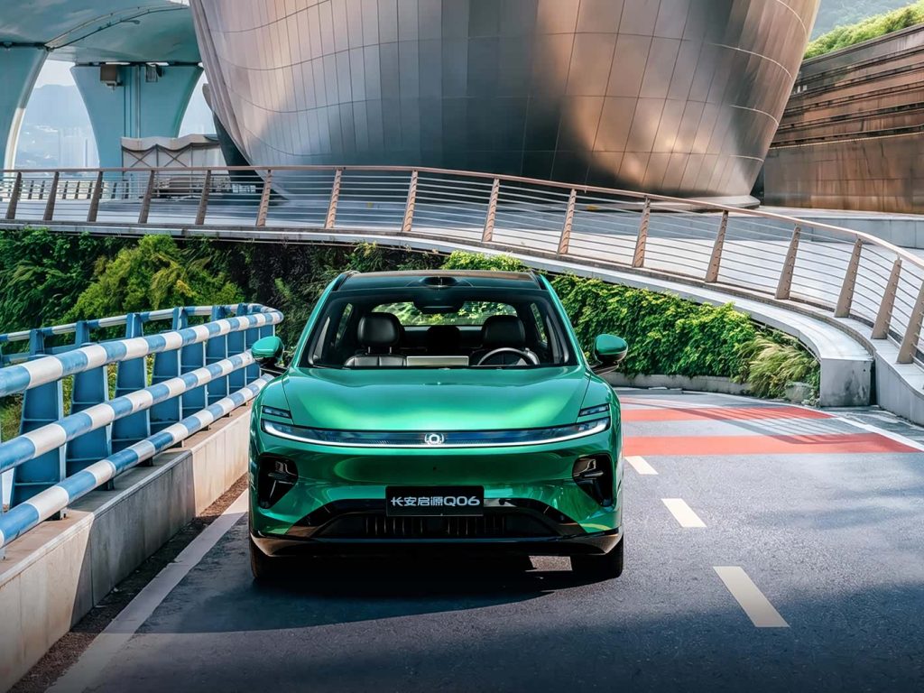 شبكة السيارات الصينية &ndash; Changan Nevo Q06 تبدأ الحجز بقوة 449 حصانًا ومدى 700 كم