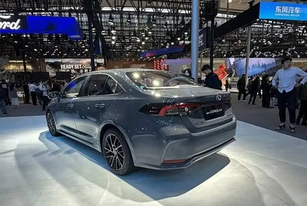 شبكة السيارات الصينية &ndash; مجموعة GAC تخطط للاستحواذ على 50% من FAW Toyota.. صفقة كبرى تعيد رسم علاقة تويوتا مع شريكيها في الصين