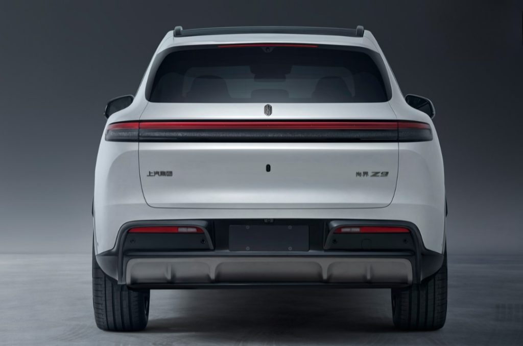 شانغجي Z9 الكهربائية الجديدة تظهر رسميًا في الصين.. SUV كبيرة بقوة تصل إلى 610 حصان وخيارات 5 أو 6 مقاعد 2 شبكة السيارات الصينية – شانغجي Z9 الكهربائية الجديدة تظهر رسميًا في الصين.. SUV كبيرة بقوة تصل إلى 610 حصان وخيارات 5 أو 6 مقاعد